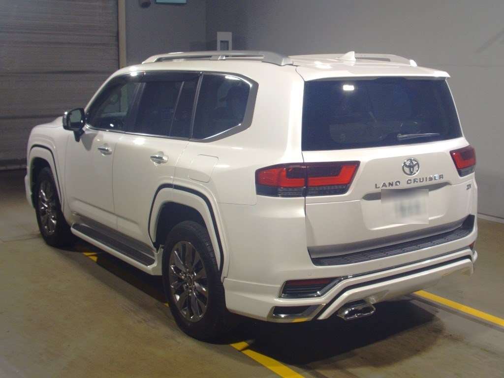 2022 TOYOTA LAND CRUISER