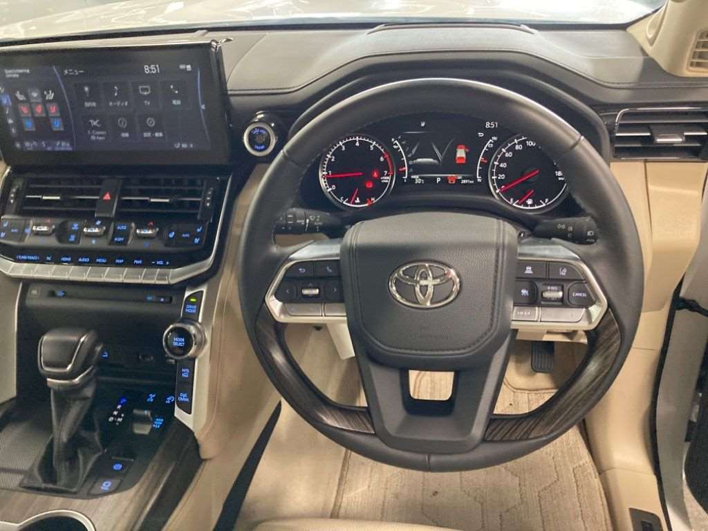 2022 TOYOTA LAND CRUISER