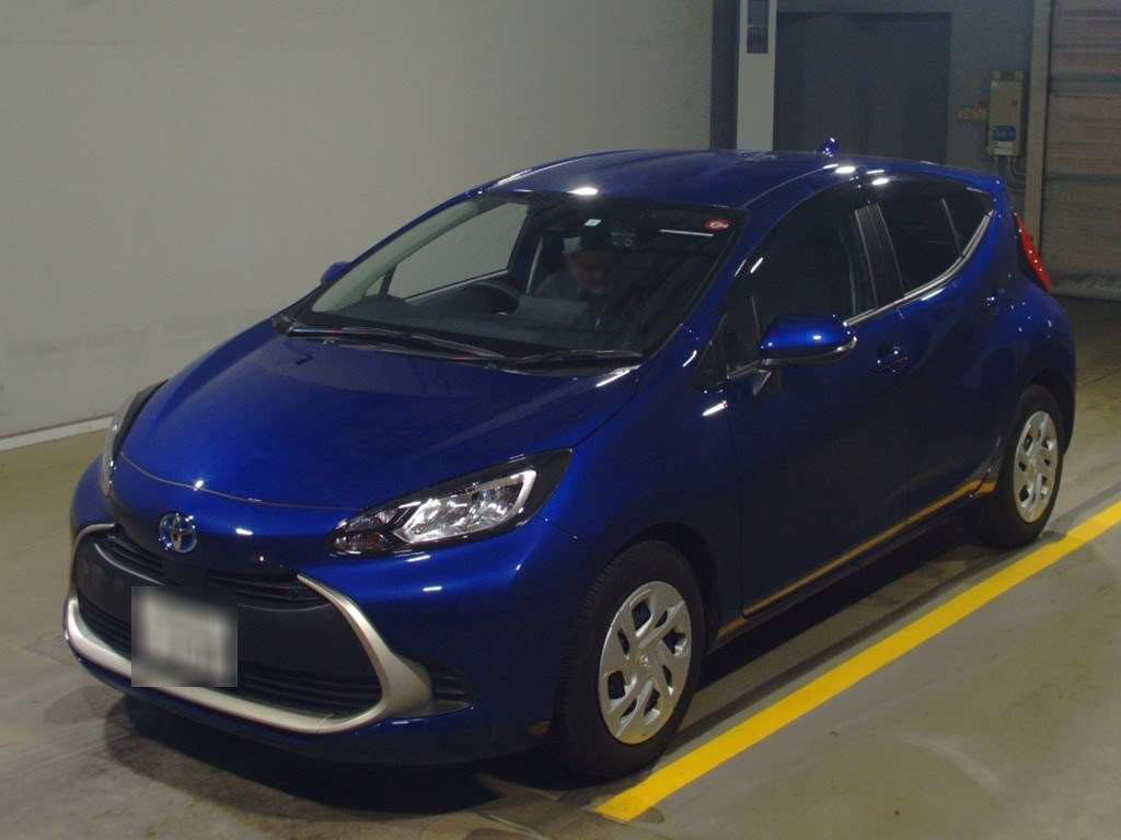 2023 TOYOTA AQUA