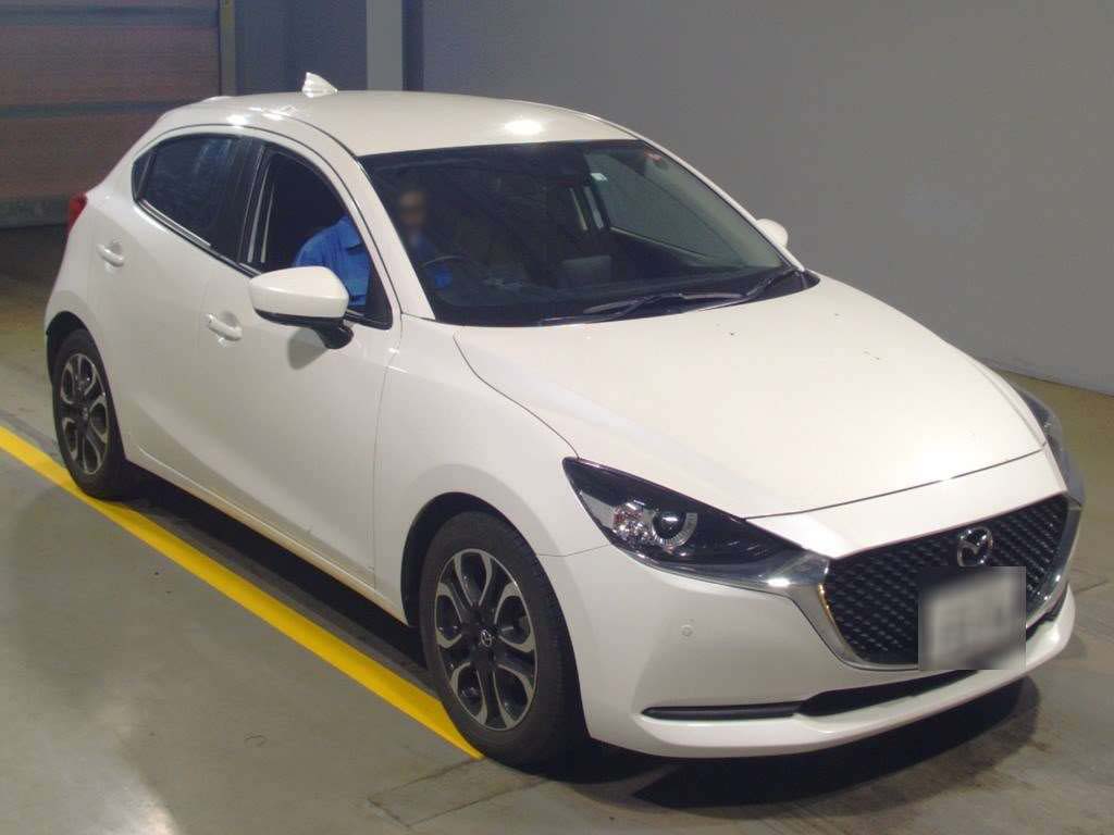 2020 MAZDA MAZDA2