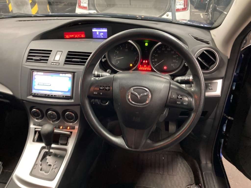 2011 MAZDA AXELA SPORTS