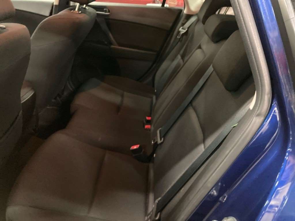 2011 MAZDA AXELA SPORTS