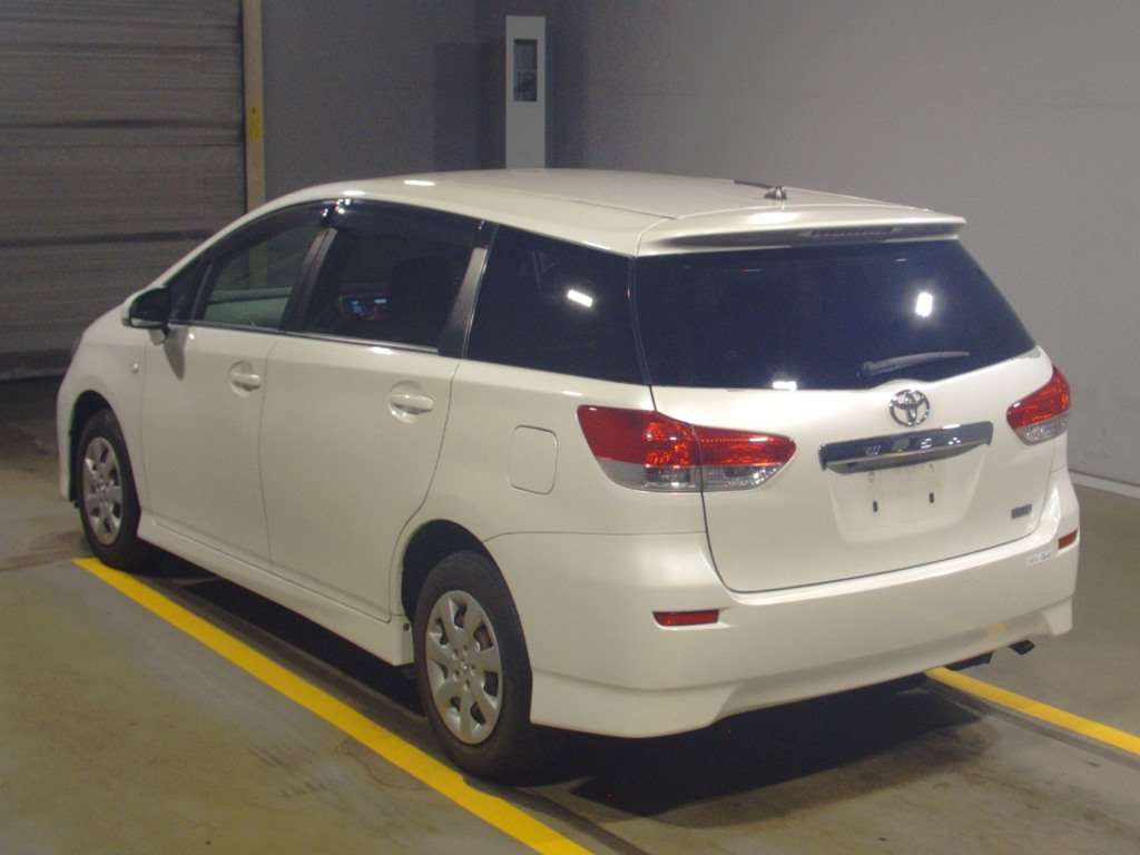 2011 TOYOTA WISH