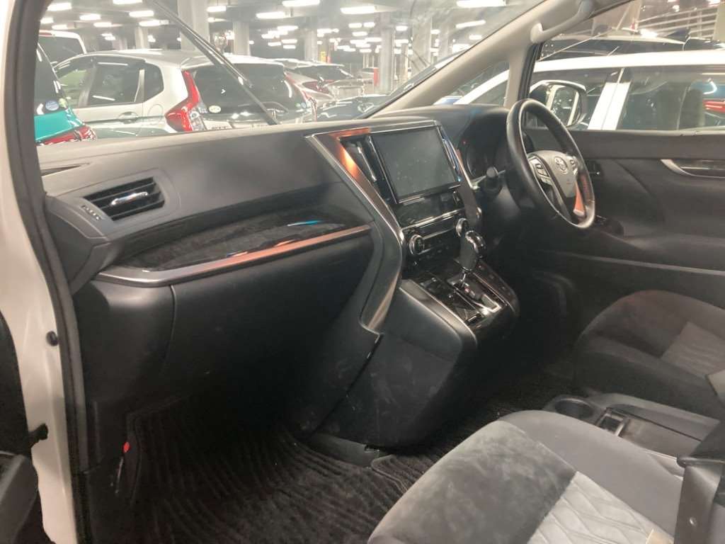 2023 TOYOTA VELLFIRE