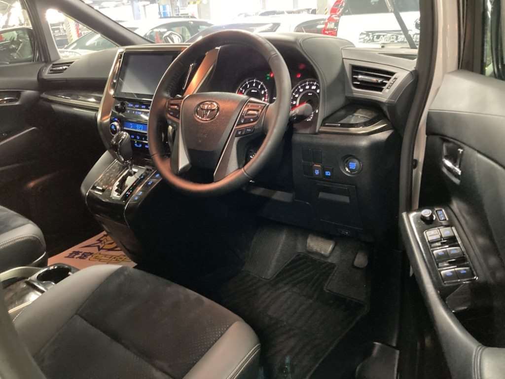 2023 TOYOTA ALPHARD