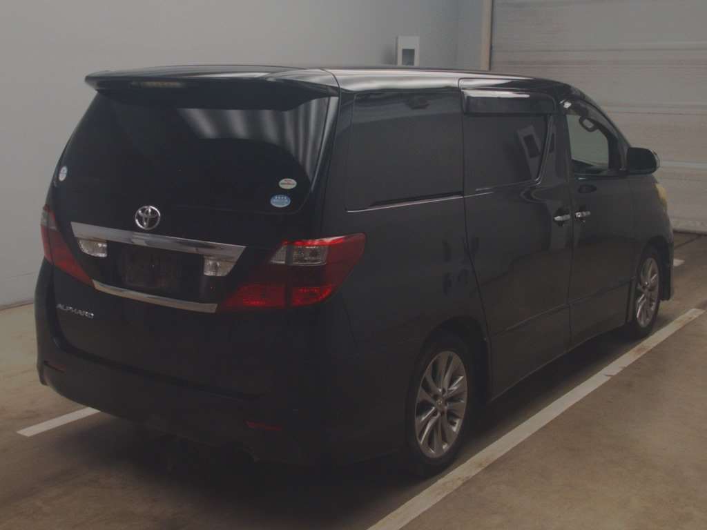 2011 TOYOTA ALPHARD