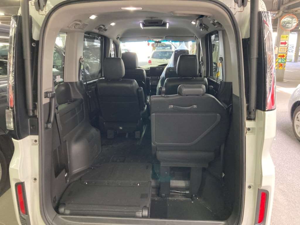 2020 HONDA STEPWAGON SPADA