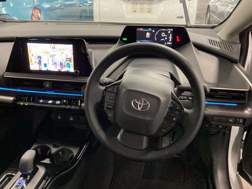 2023 TOYOTA PRIUS