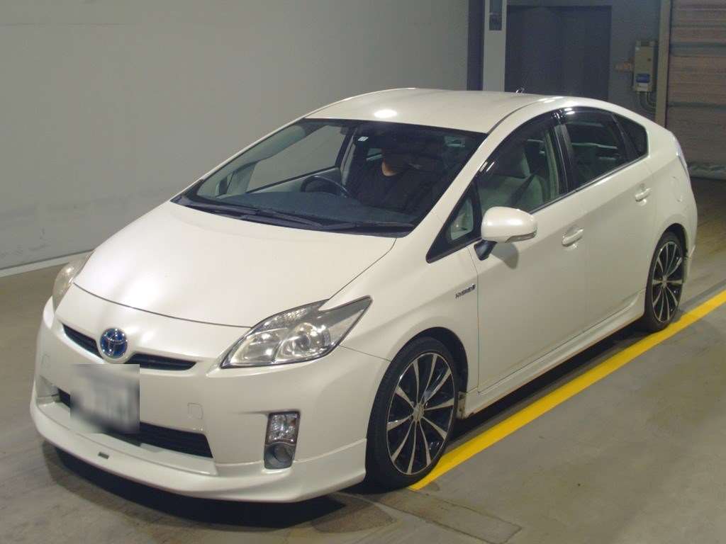 2011 TOYOTA PRIUS