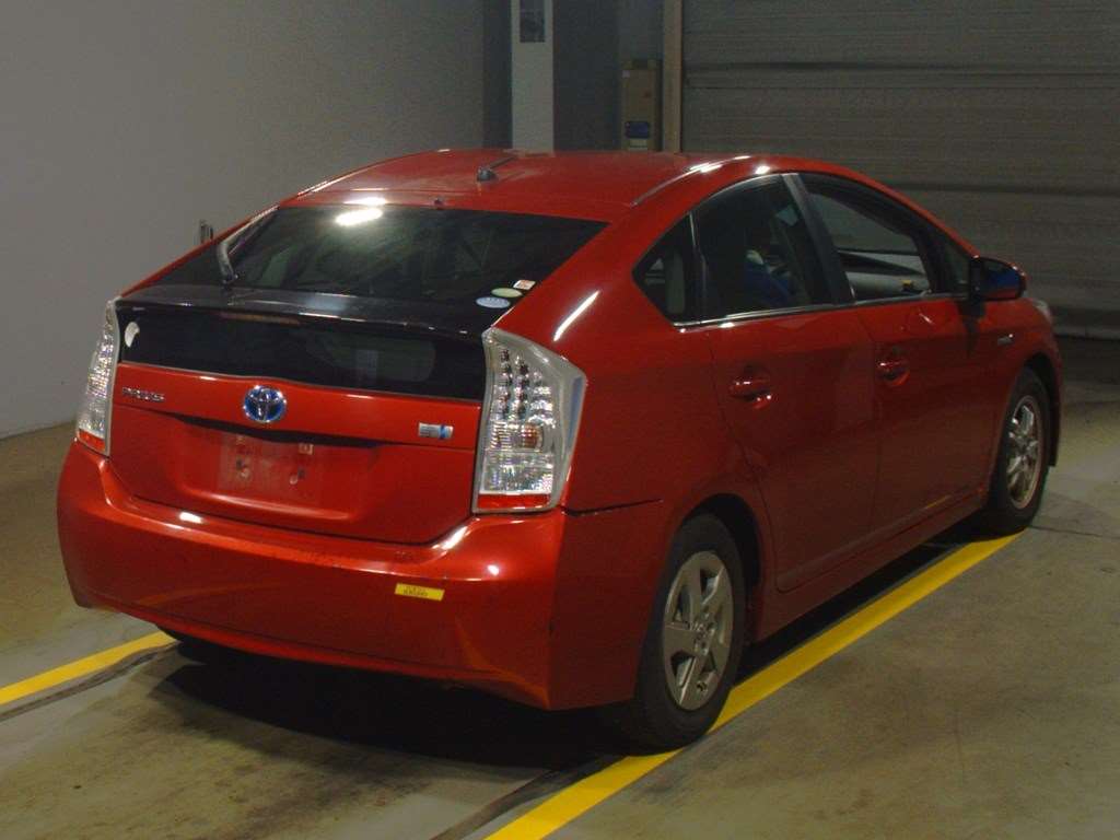 2010 TOYOTA PRIUS L
