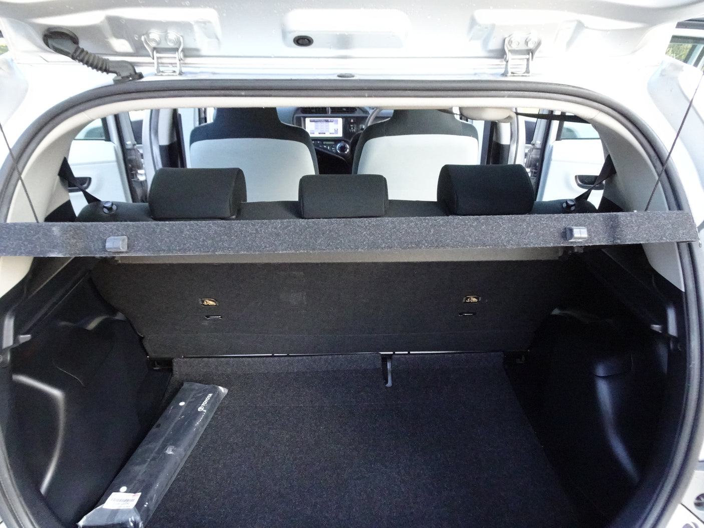 2013 TOYOTA HYBRID AQUA L