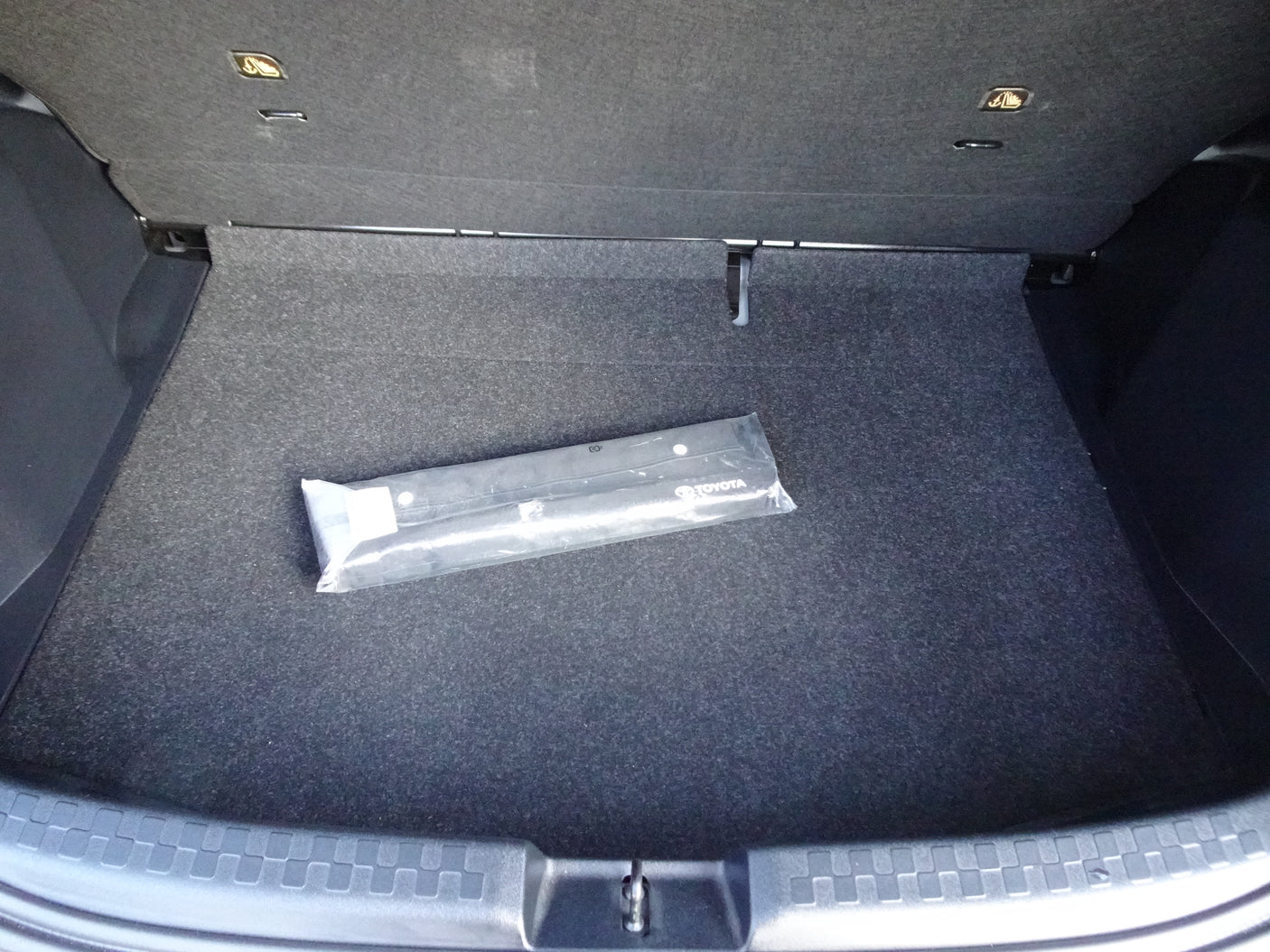 2013 TOYOTA HYBRID AQUA L