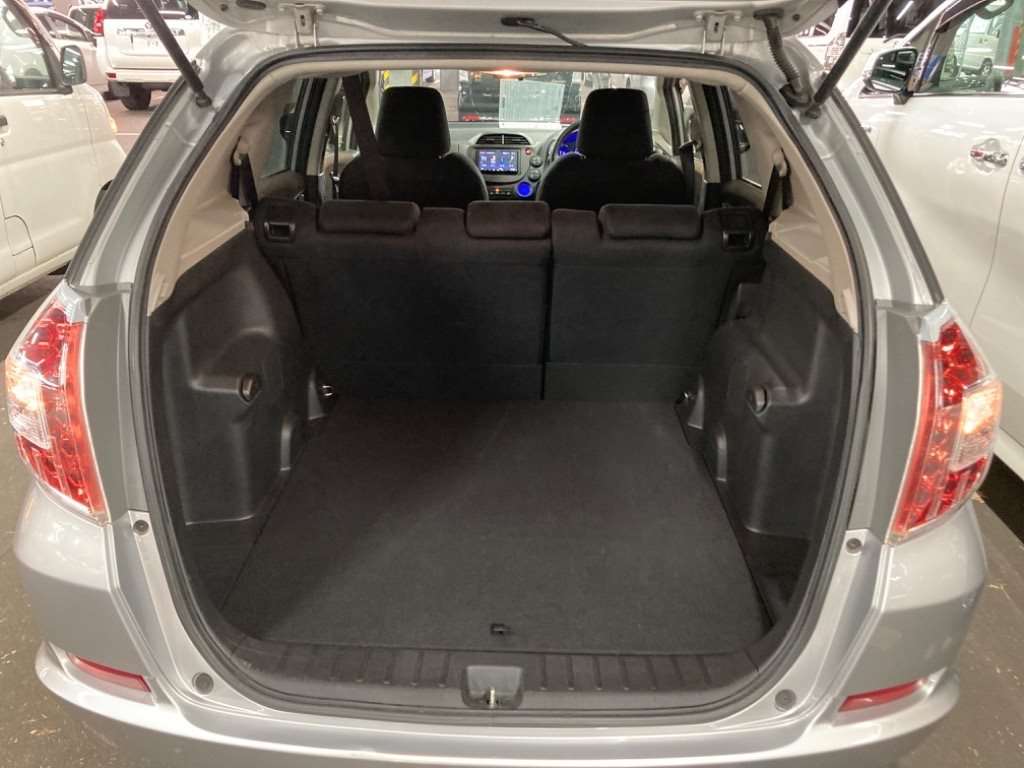 2014 HONDA Fit  Shuttle Hydrid-C